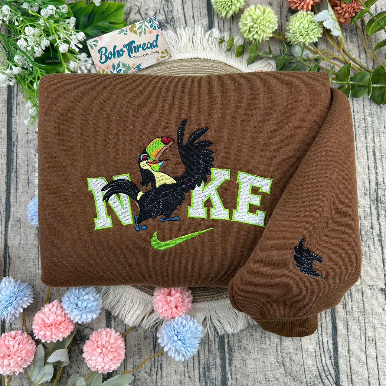 Rio Movie Blu, Jewel & Friends Embroidered Couple Sweatshirts, Hoodies & T-shirts