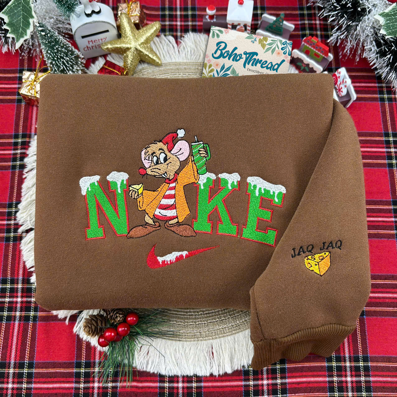 Christmas Cinderella Jaq & Gus Embroidered Couple Sweatshirts, Hoodies & T-shirts