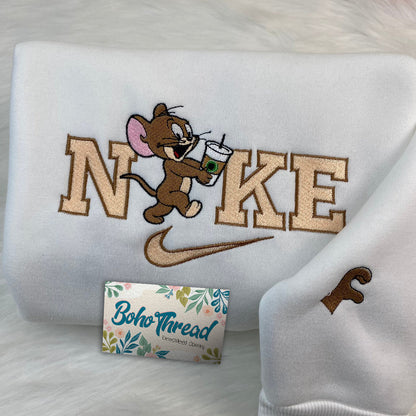 Personalized Embroidered Sweatshirt, Hoodie, T-Shirt – Tom & Jerry Cartoon Couple Design Gift